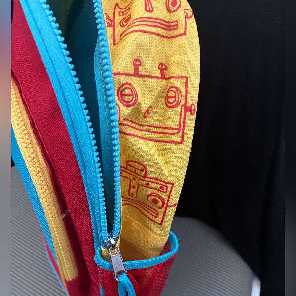 Little Kids Crocodile Creek Robot Backpack and Lunch Set - Picture 8 of 8